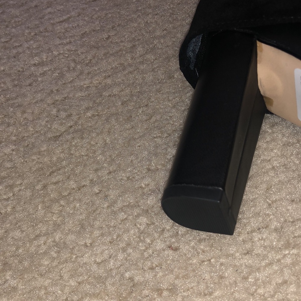 BLACK SUEDE CUFFED TO THE KNEE BOOT - SIZE 8 - Picture 5 of 8